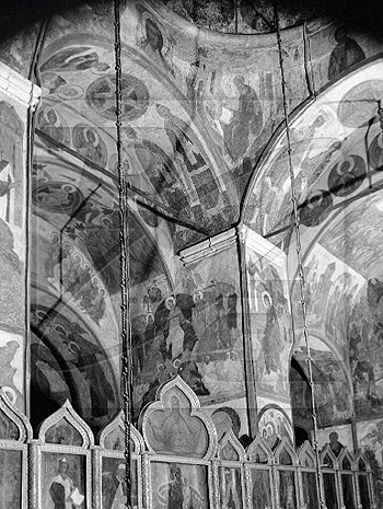 Интерьер Блаовещенского собора Московского Кремля. Фото Ю. Каплун